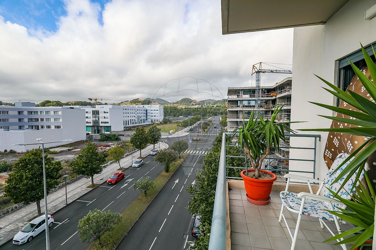 listing 123541125-134 picture-0
