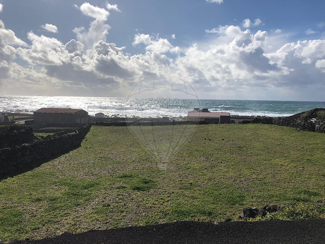Terreno em Lajes das Flores