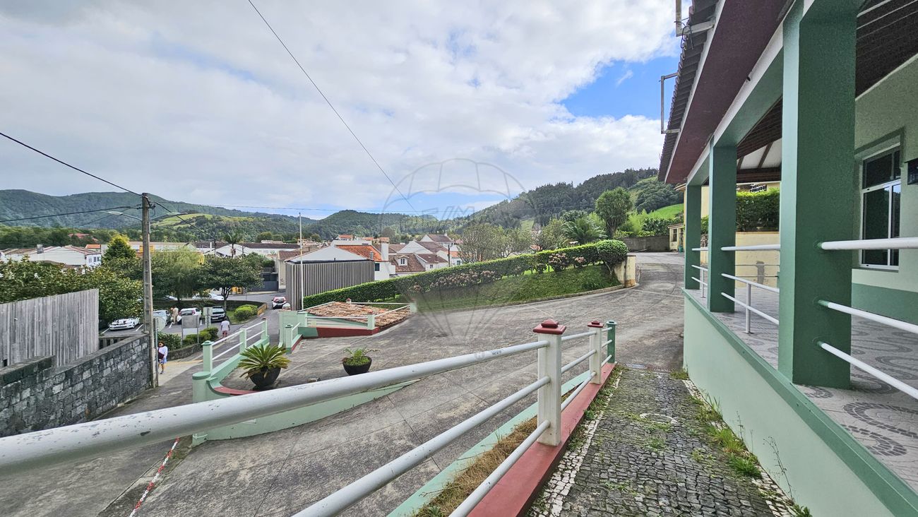 listing 123541153-17 picture-0
