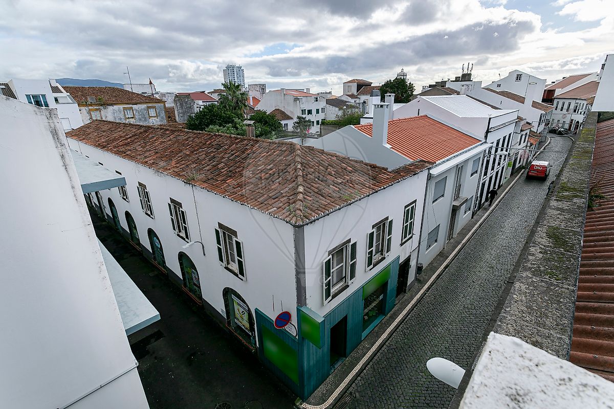 Prédio à venda em Ponta Delgada