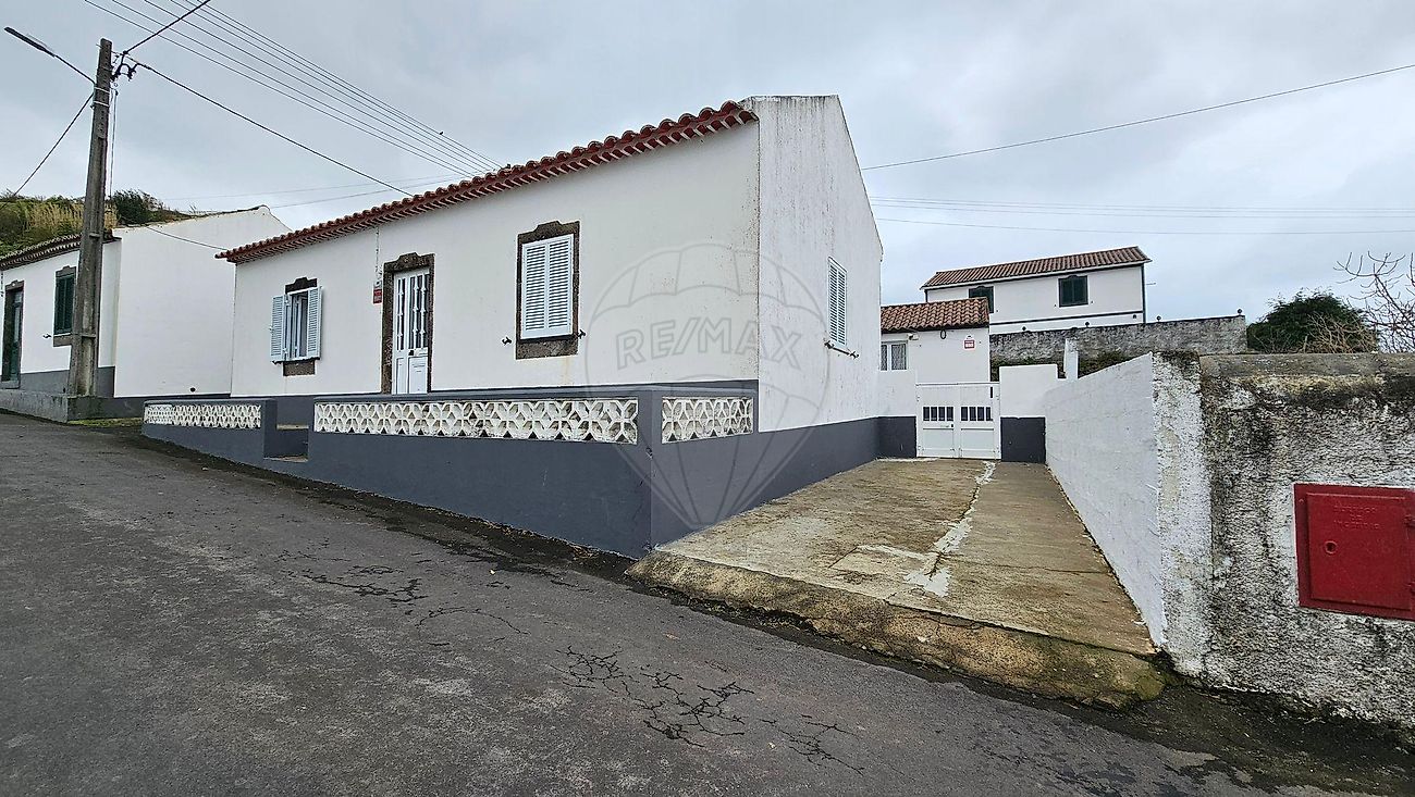 Moradia T2 para venda