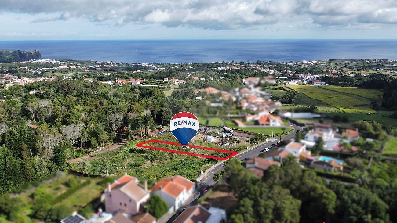 Land for sale in Ponta Delgada, Portugal — €150,000