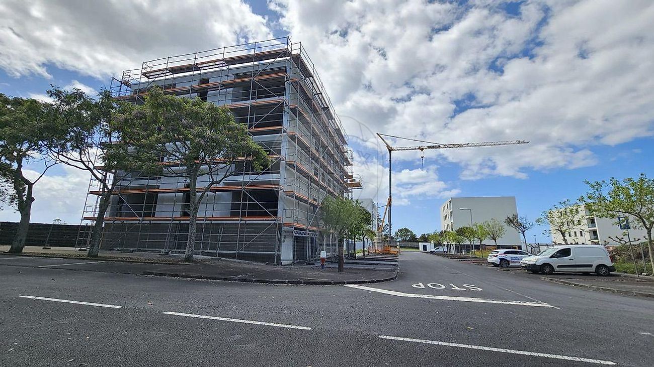 Apartamento T2 à venda em Lagoa (São Miguel)