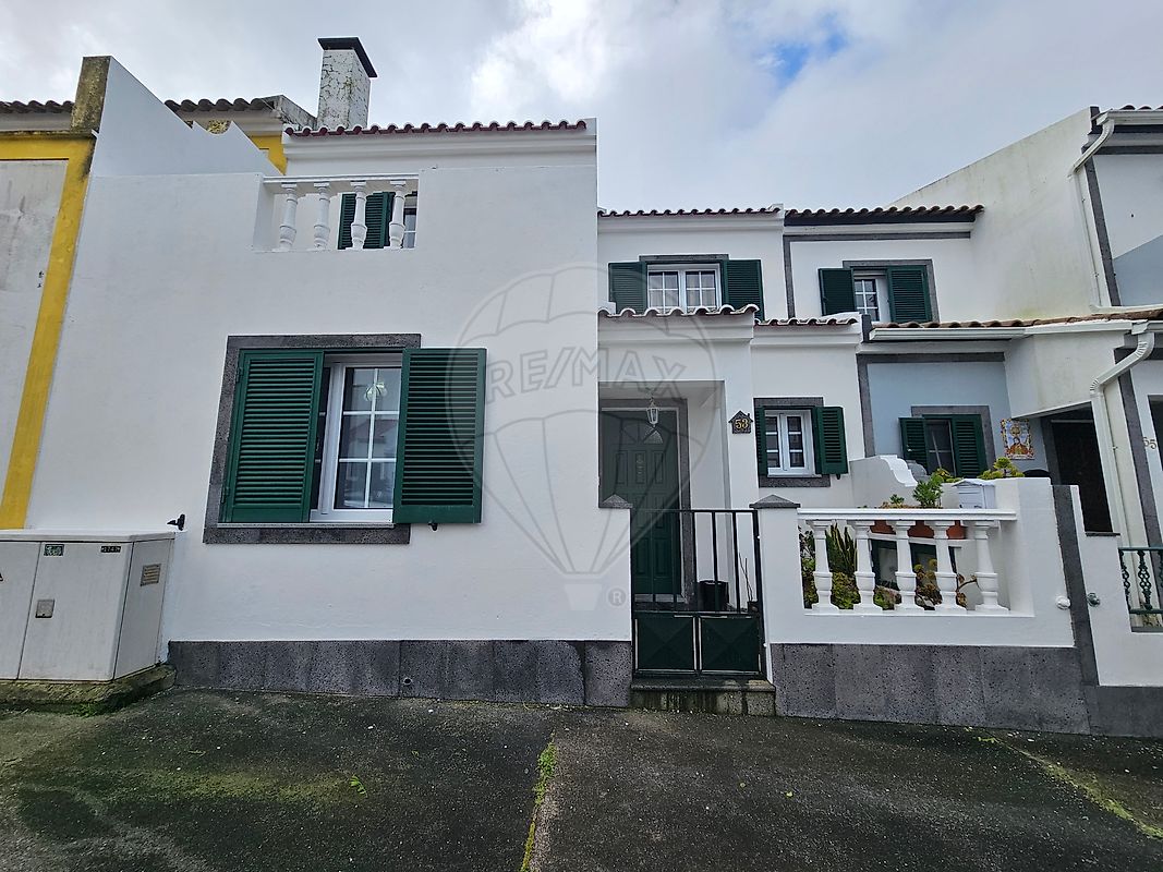 Moradia - São Pedro, Ponta Delgada, Ilha de São Miguel