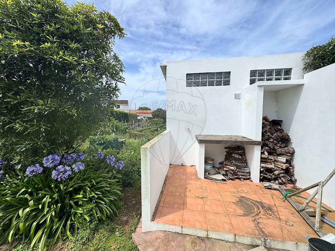 Terreno à venda em Ponta Delgada