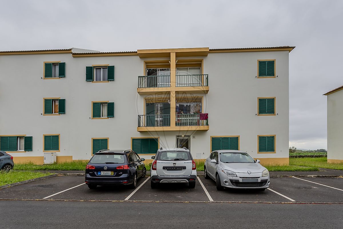 Apartamento T3 à venda em Ponta Delgada
