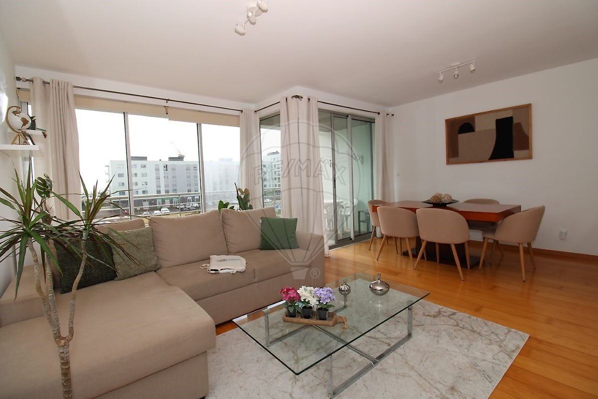 Apartamento T3 à venda em Ponta Delgada