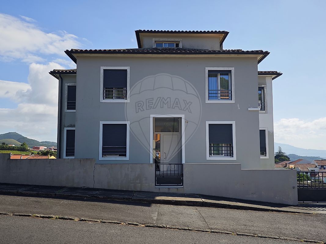 Apartamento T2 à venda em Ponta Delgada