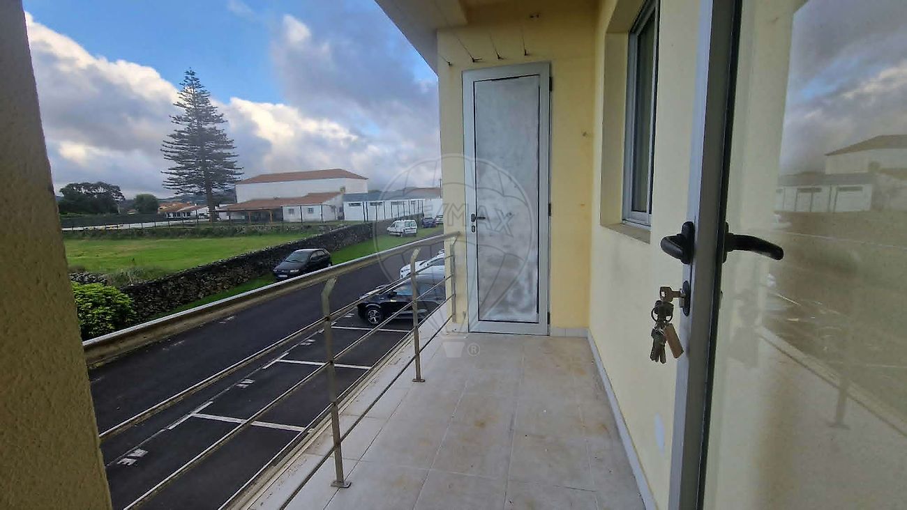 Apartamento T2 à venda em Calheta, Ribeira Grande — foto 8