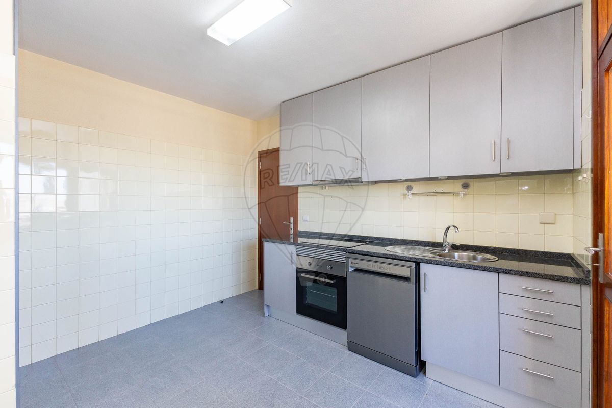 listing 123551152-443 picture-0