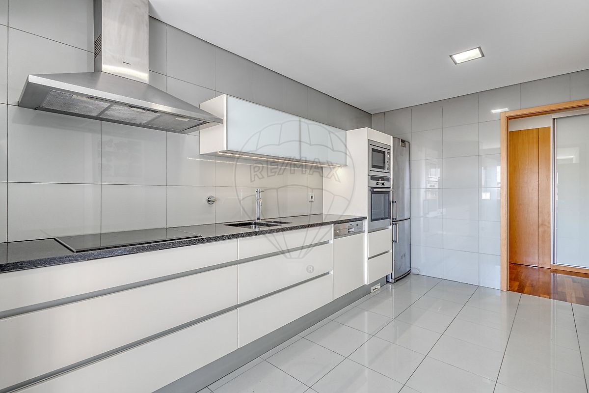 listing 123551355-24 picture-0