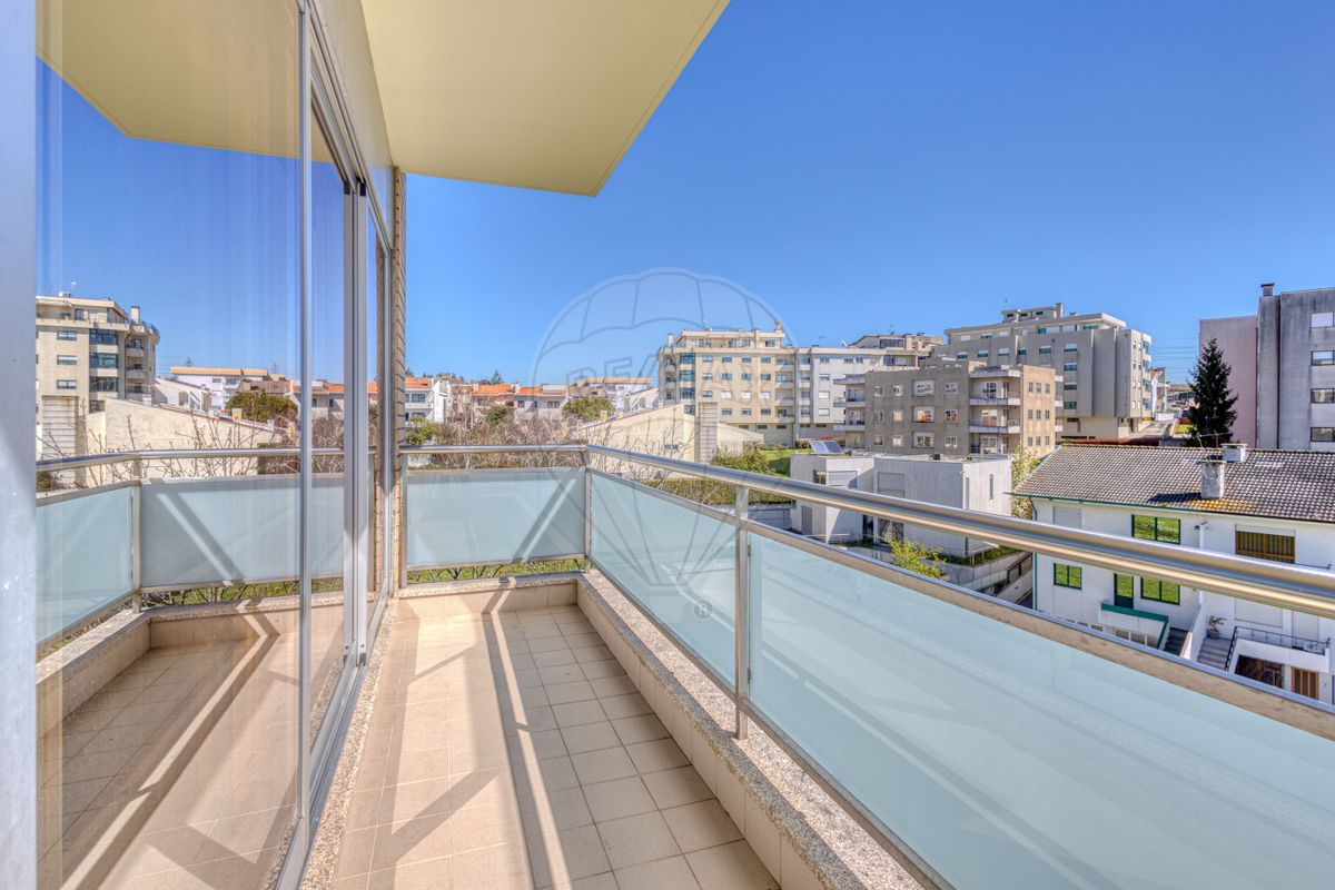 listing 123551355-24 picture-0