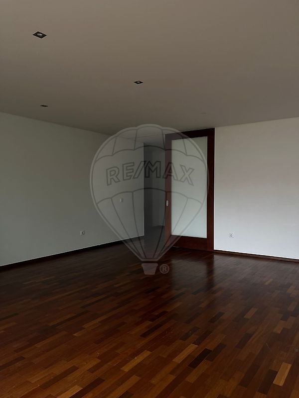 listing 123551660-8 picture-0