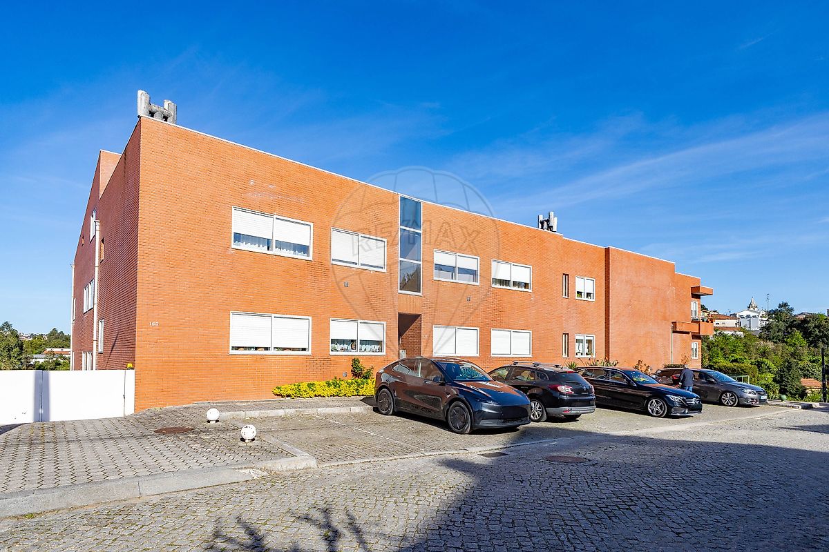 Apartamento T3 à venda em Vila Nova de Gaia