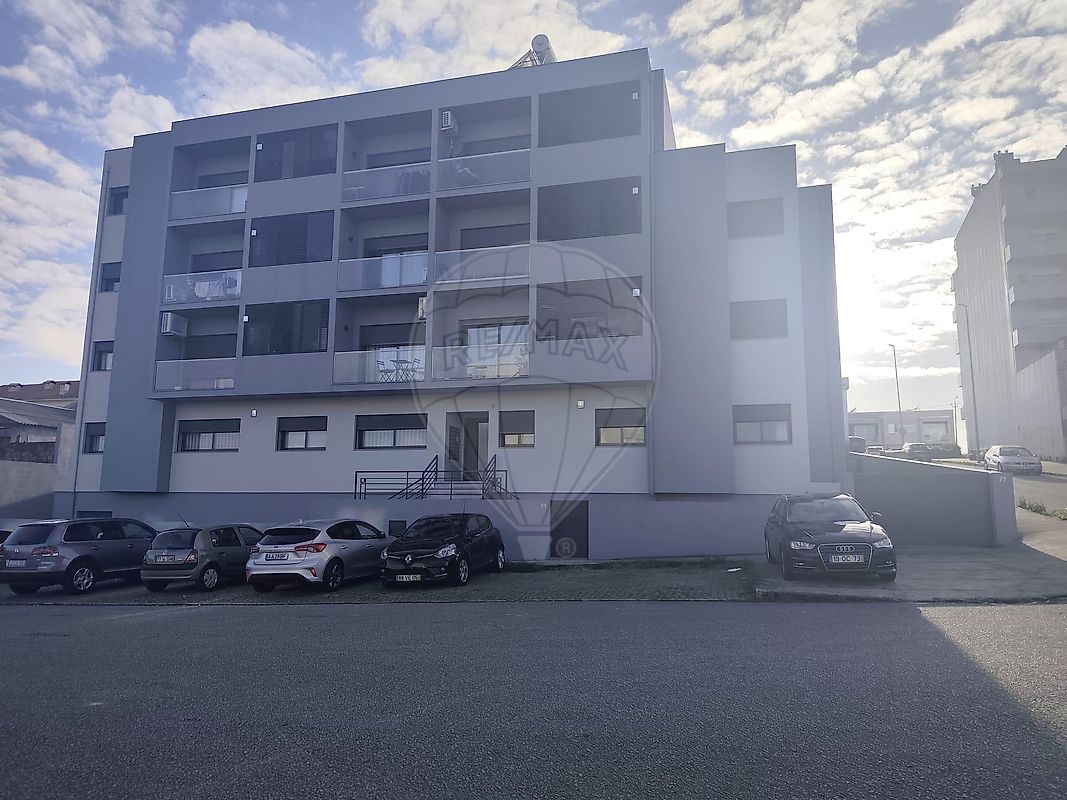 Apartamento T2 à venda em Gondomar