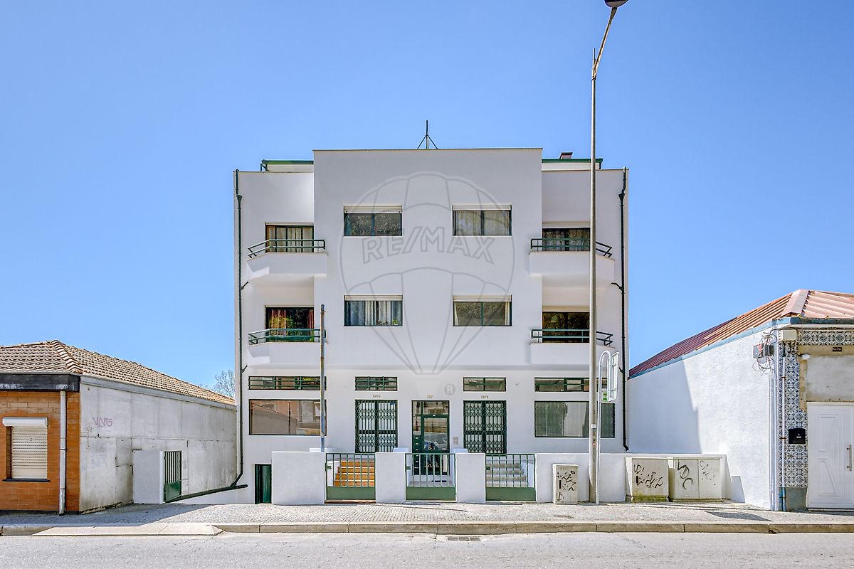 Apartamento T2 à venda em Vila Nova de Gaia