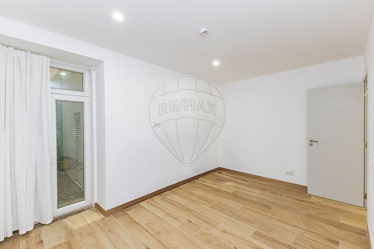 Apartamento T0 à venda em Cedofeita, Santo Ildefonso, Sé, Miragaia, São Nicolau e Vitória, Porto — foto 23