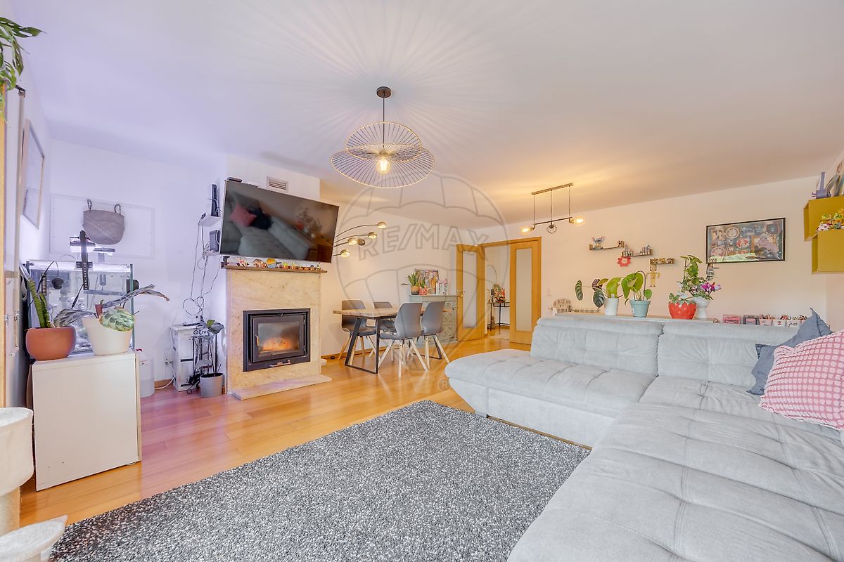 Apartamento T3 à venda em Vila Nova de Gaia