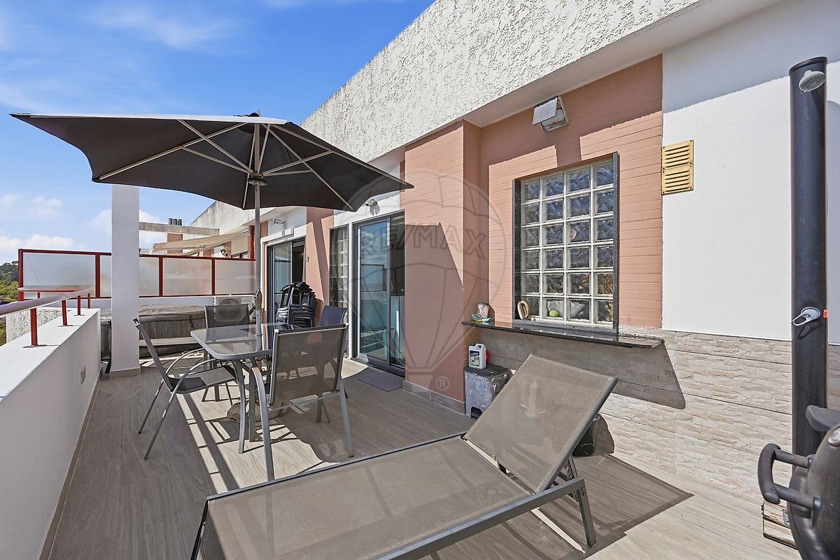 Apartamento T3 à venda em Vila Nova de Gaia