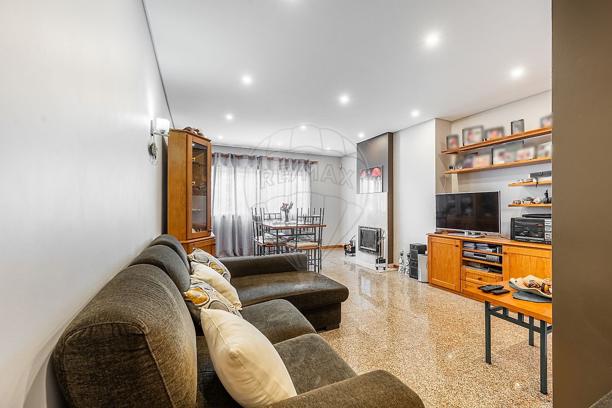 Apartamento T2 - Alfena, Valongo, Porto