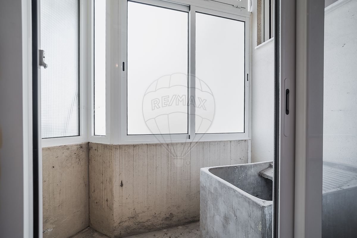 Apartamento T4 à venda em Lordelo do Ouro e Massarelos, Porto — foto 11