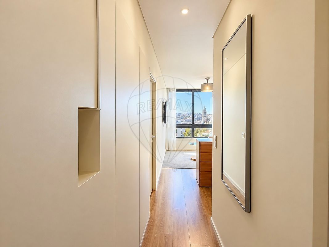 Apartamento T1 à venda em Porto