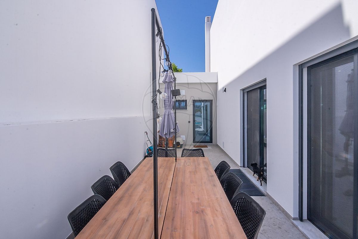 listing 123561012-518 picture-0
