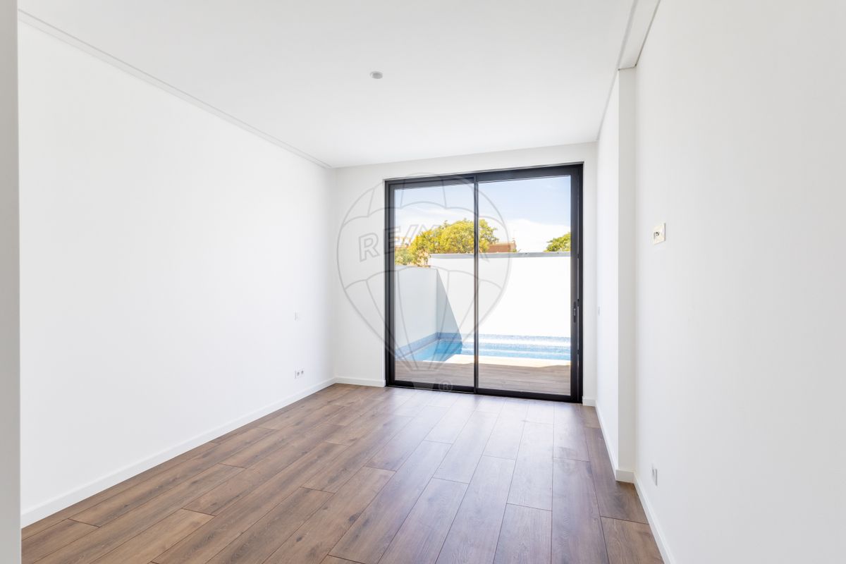 listing 123561078-168 picture-0