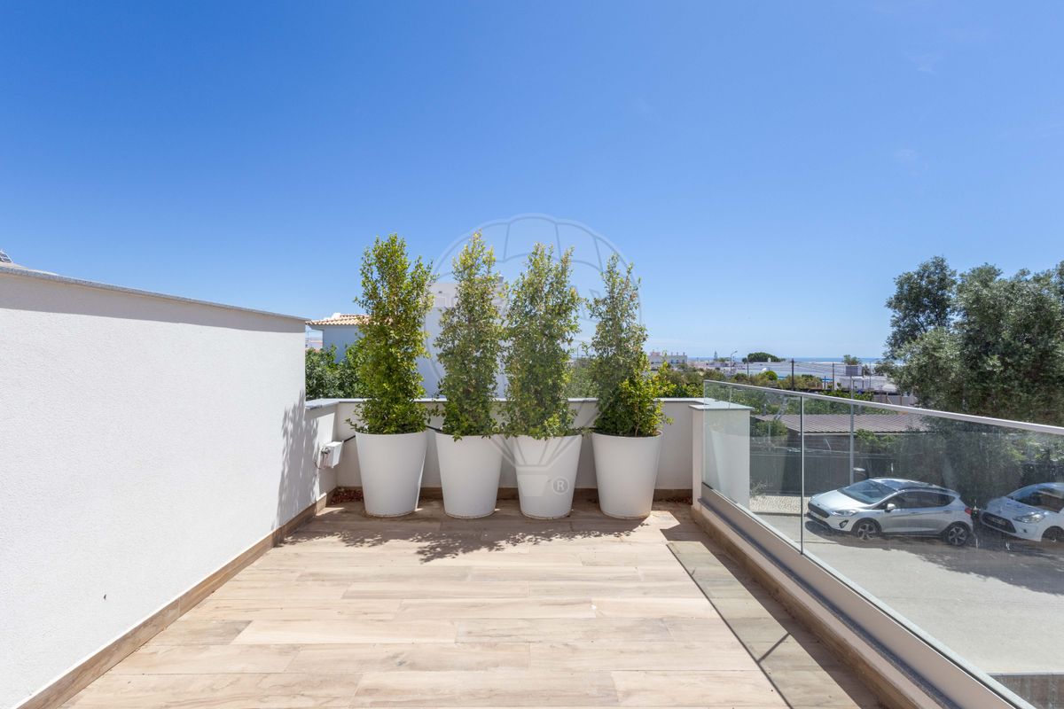 listing 123561078-168 picture-0
