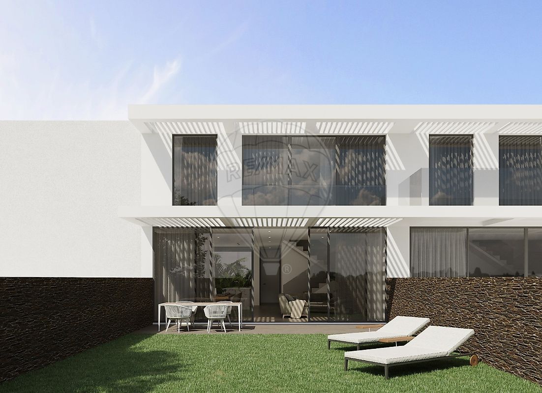 Moradia T4 à venda em Faro