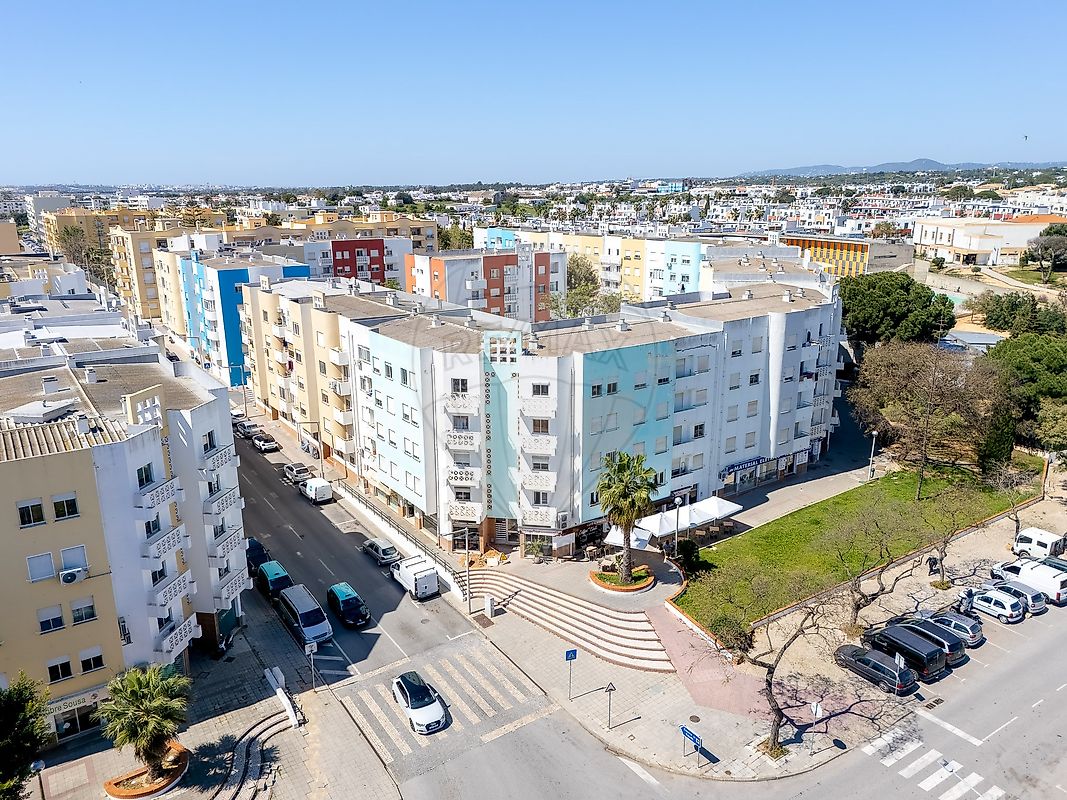 Apartamento T4 à venda em Quelfes, Olhão — foto 16