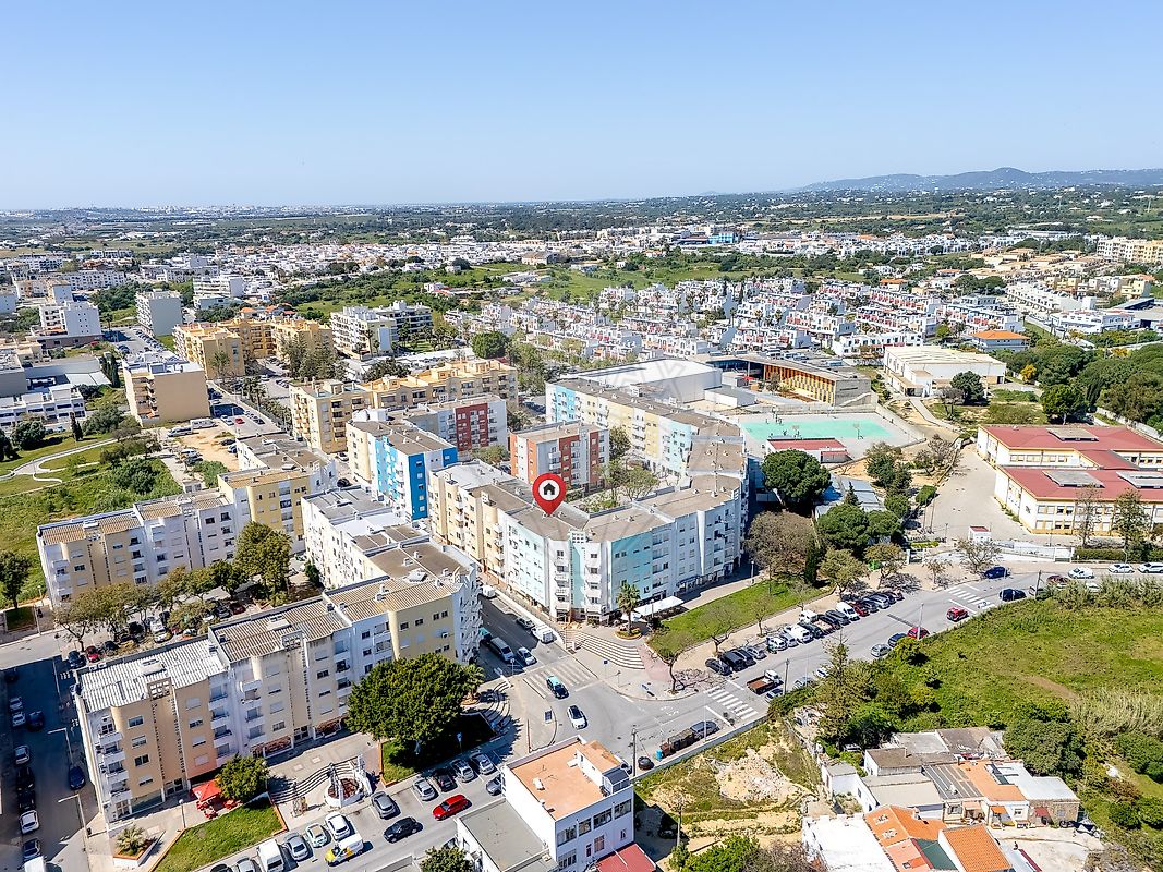 Apartamento T4 à venda em Quelfes, Olhão — foto 17