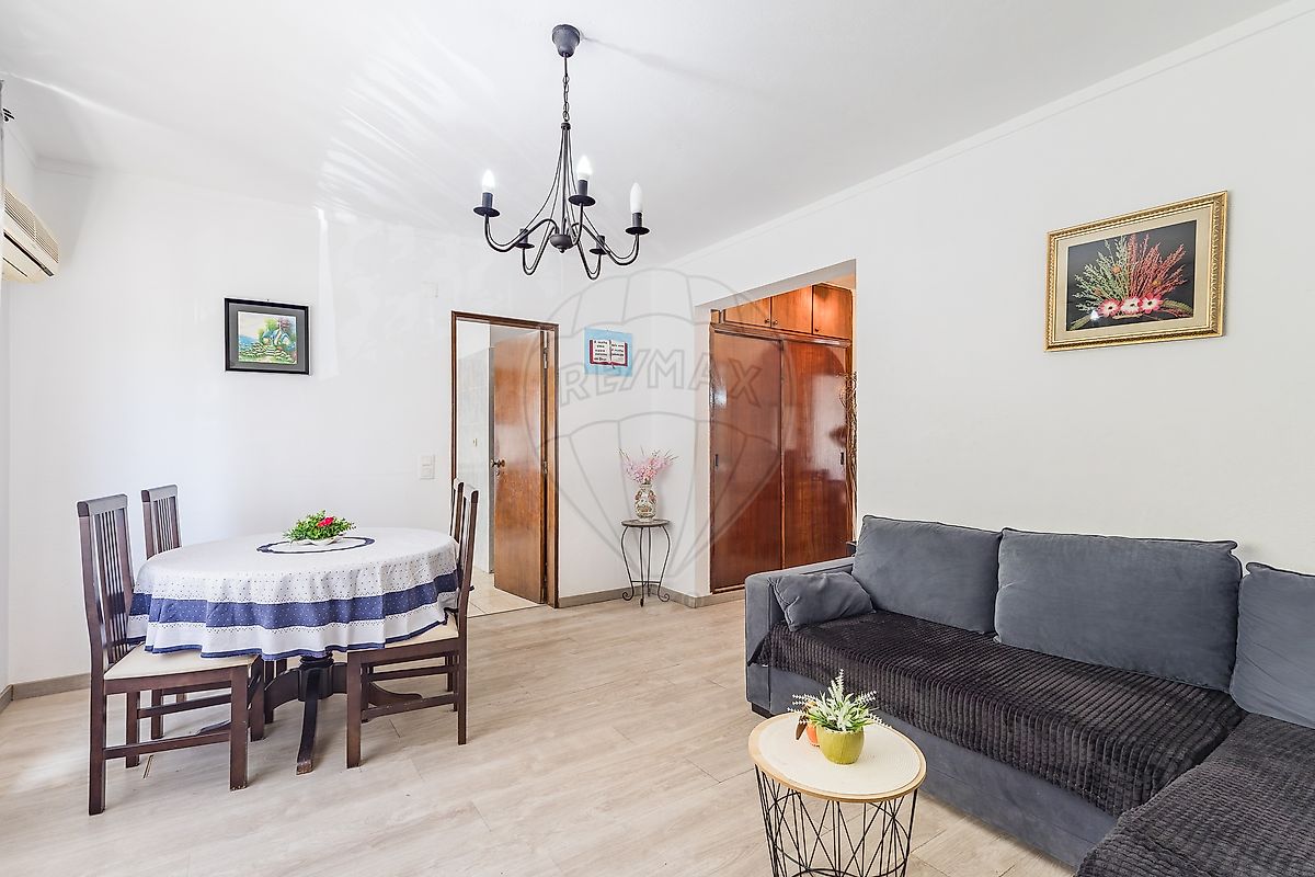 Apartamento T2 à venda em Faro