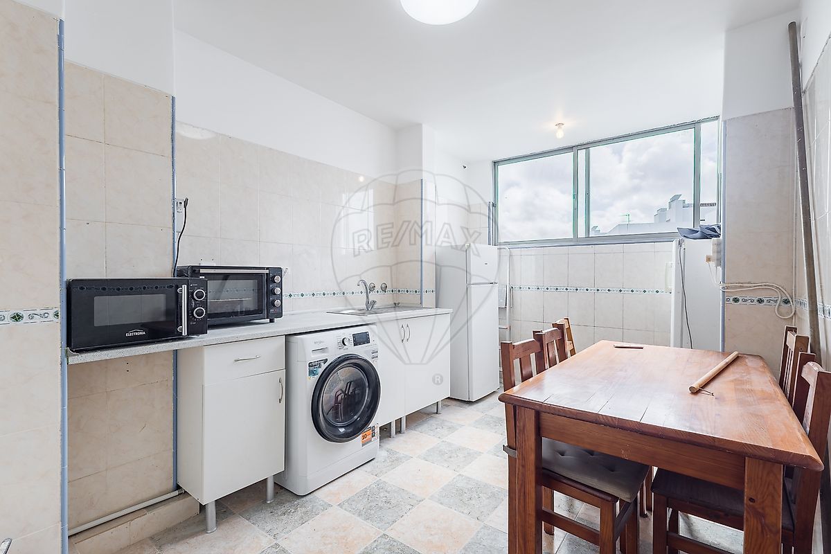Apartamento T3 à venda em Faro