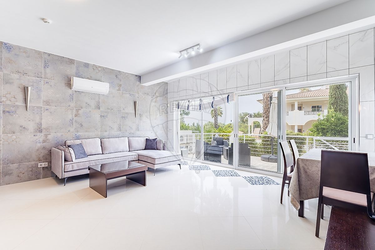Apartamento T1 à venda em Olhão