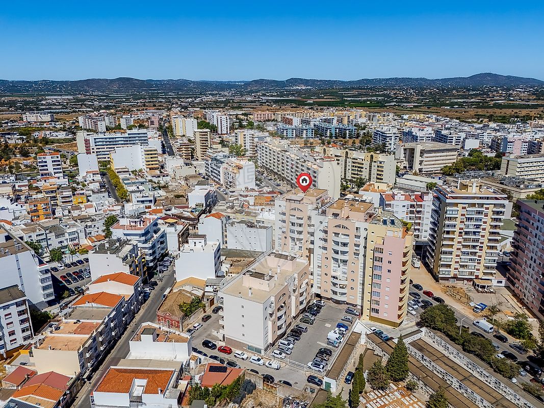 Apartamento T4 à venda em Faro (Sé e São Pedro), Faro — foto 2