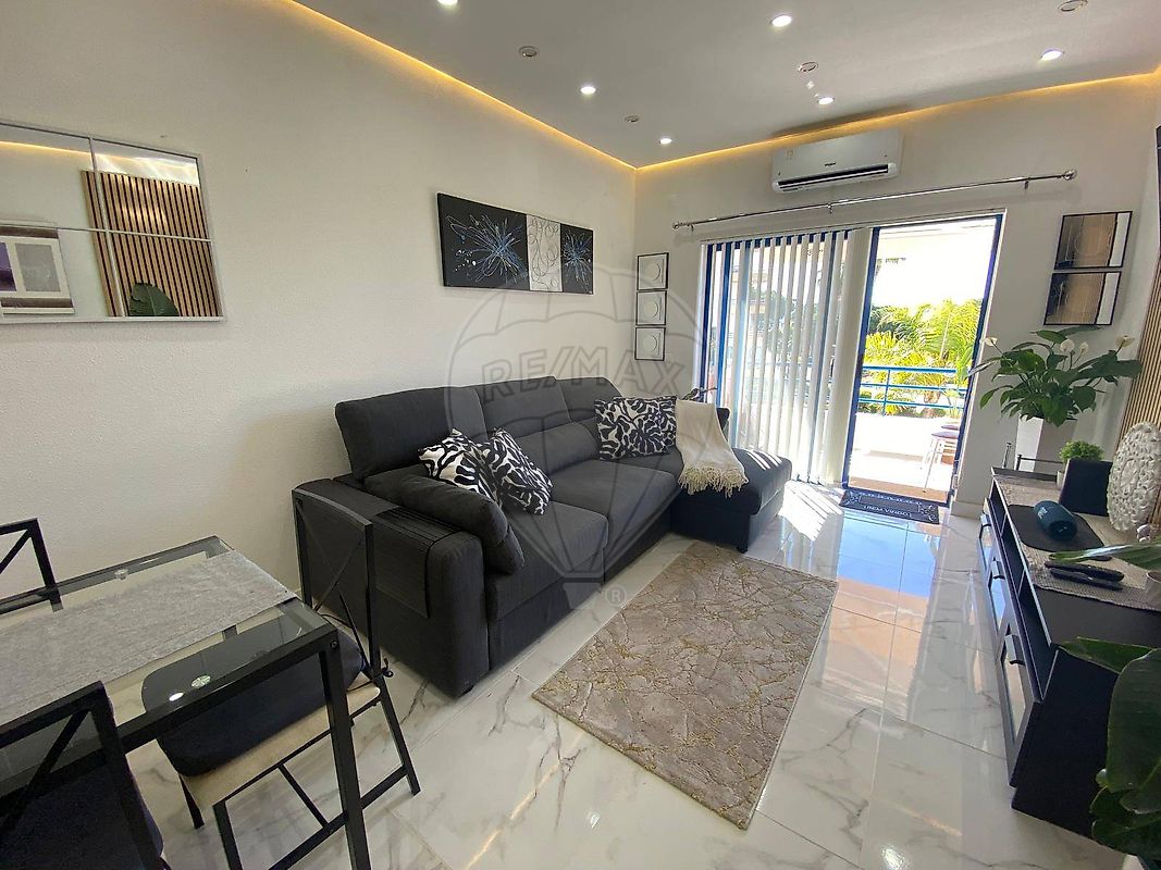 Apartamento T2 - Quarteira, Loulé, Faro