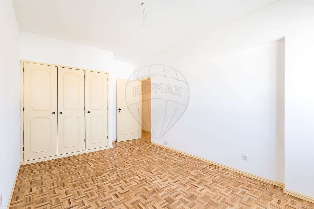 Apartamento T4 à venda em Faro (Sé e São Pedro), Faro — foto 15