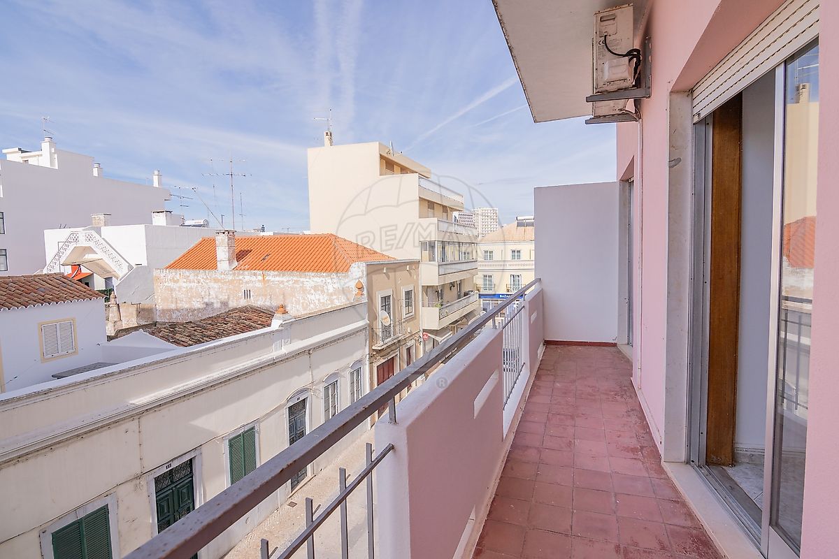Apartamento T1 à venda em Faro (Sé e São Pedro), Faro — foto 11