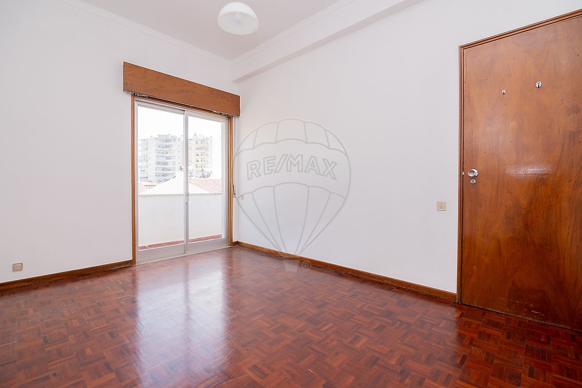 Apartamento T1 à venda em Faro (Sé e São Pedro), Faro — foto 6
