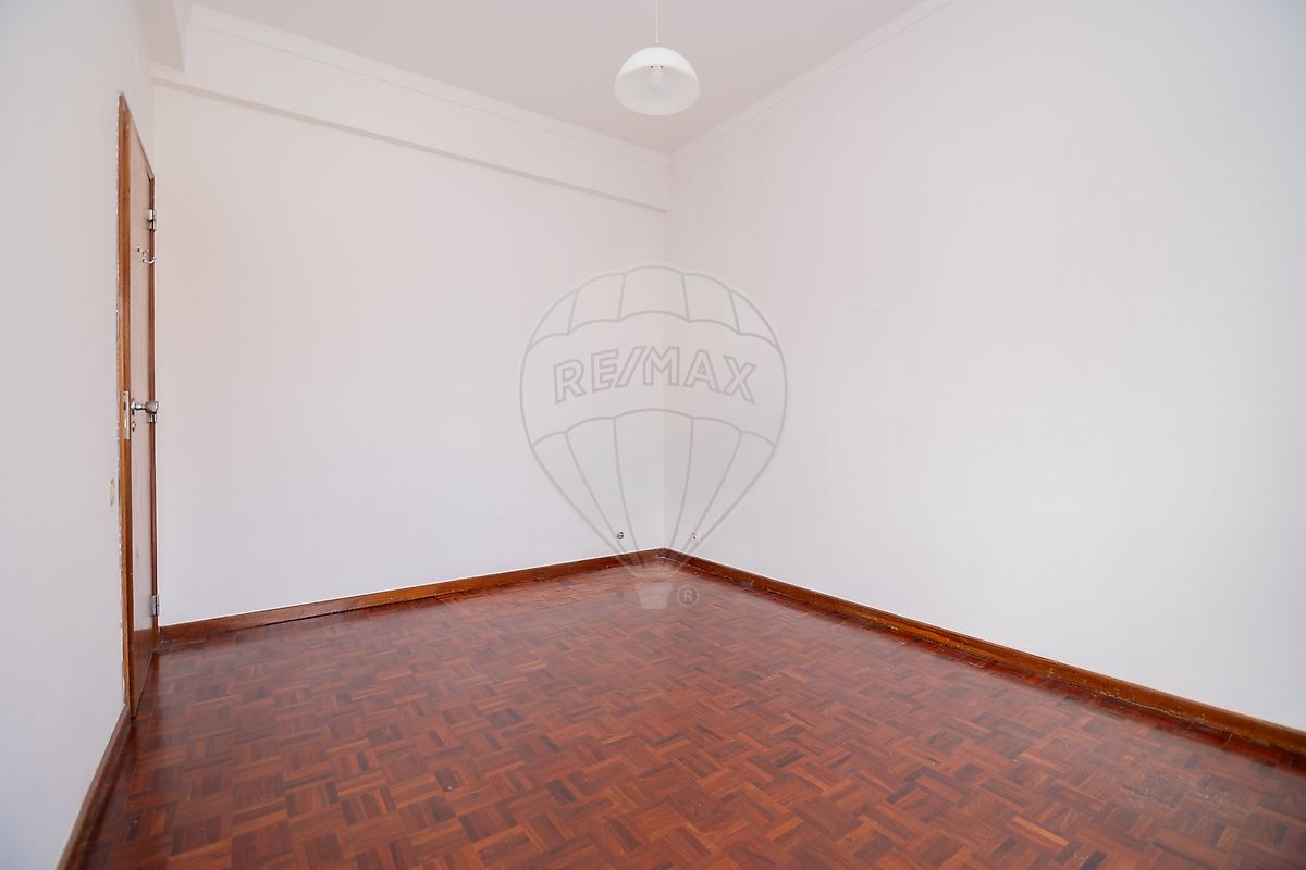 Apartamento T1 à venda em Faro (Sé e São Pedro), Faro — foto 8