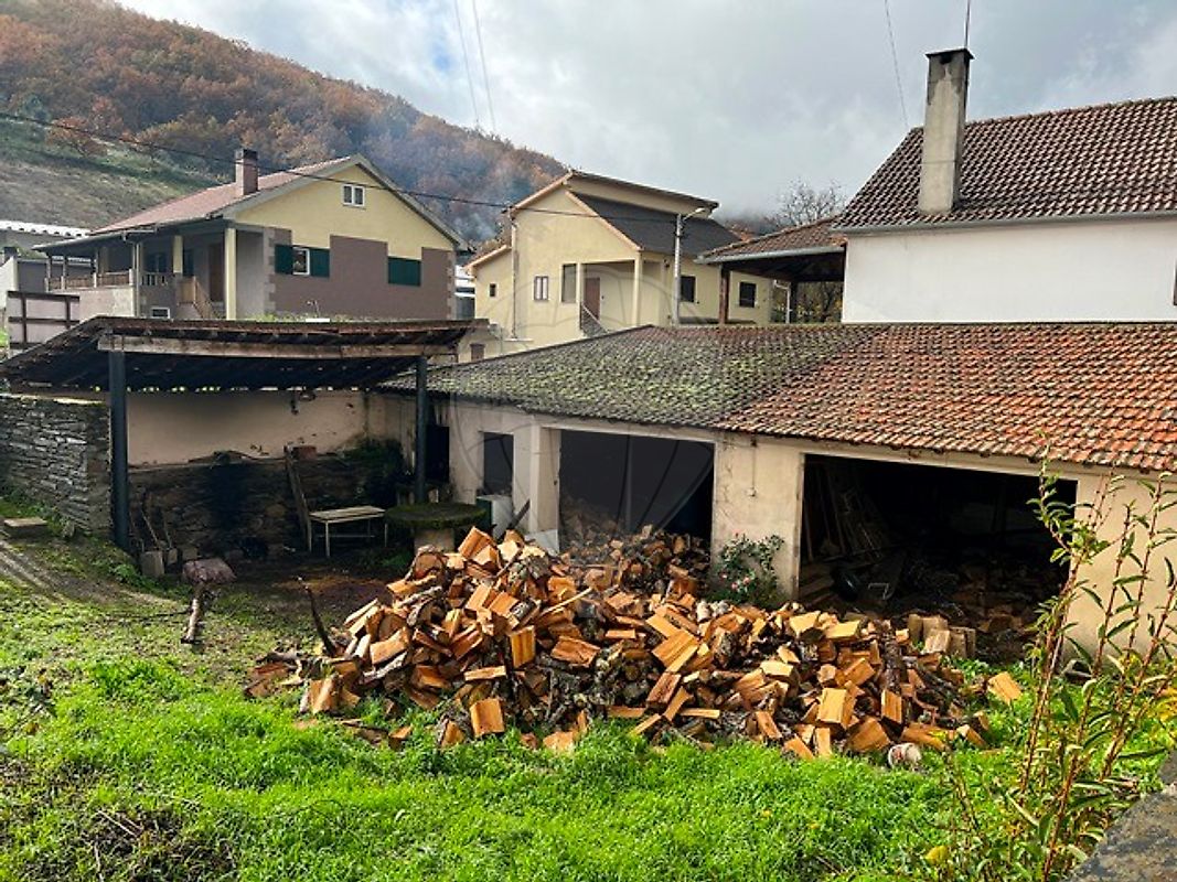 Moradia T4 à venda em França, Bragança — foto 14