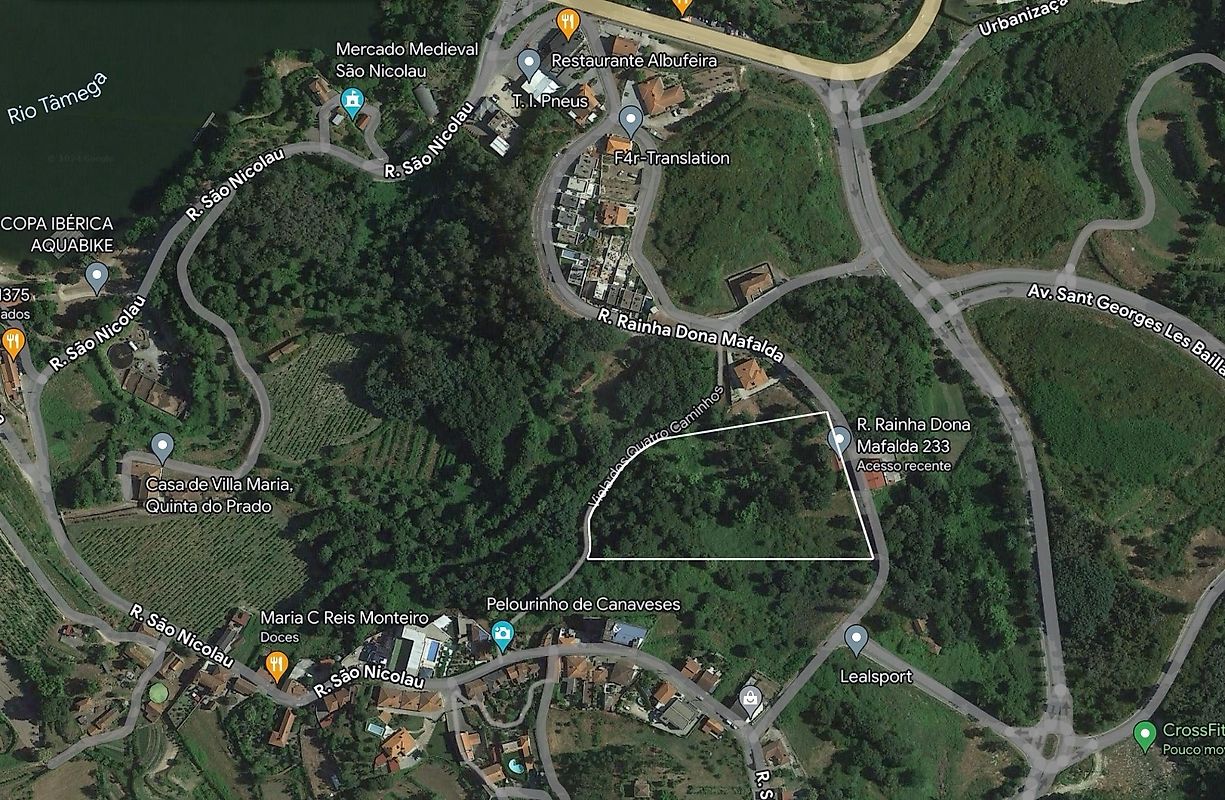 Land for sale in Marco de Canaveses, Portugal — €850,000