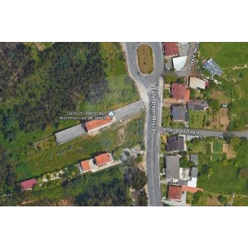 Land for sale in Gondomar, Portugal — €98,500