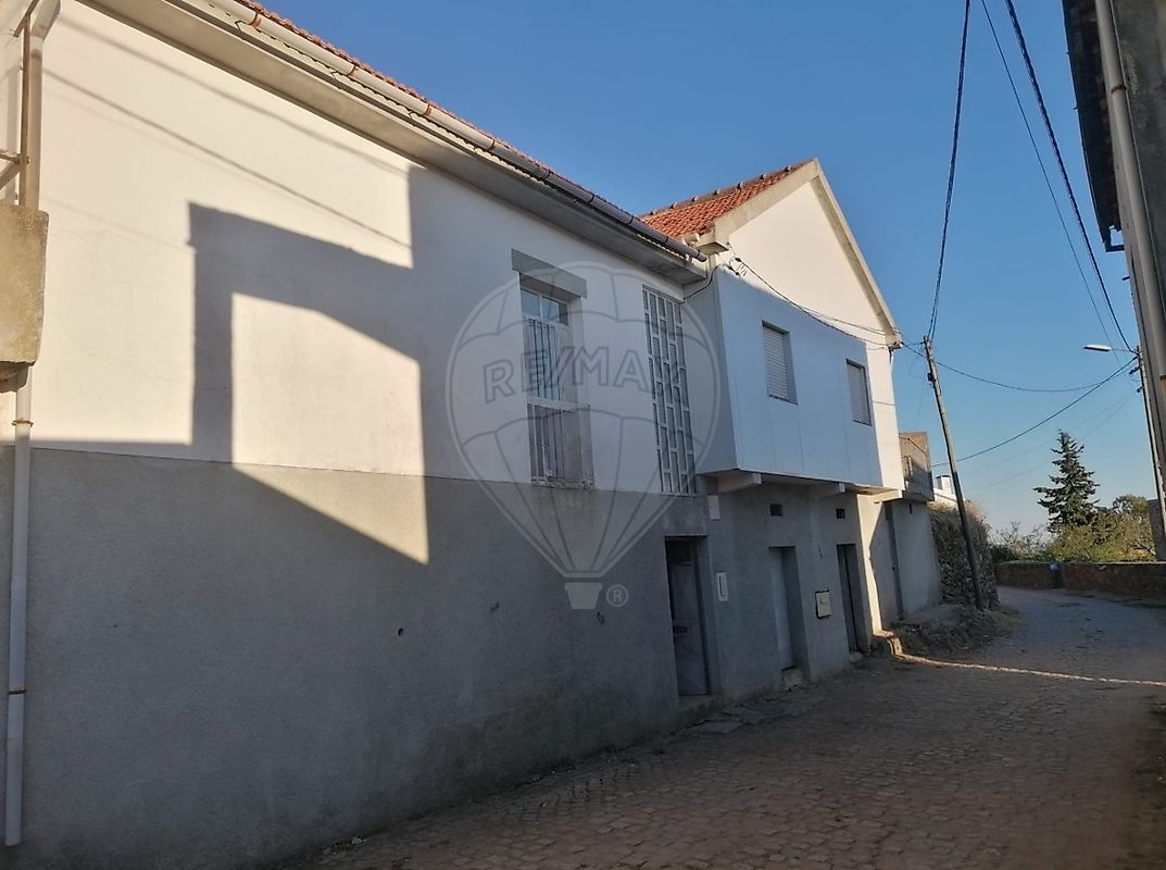 Moradia T3 para venda