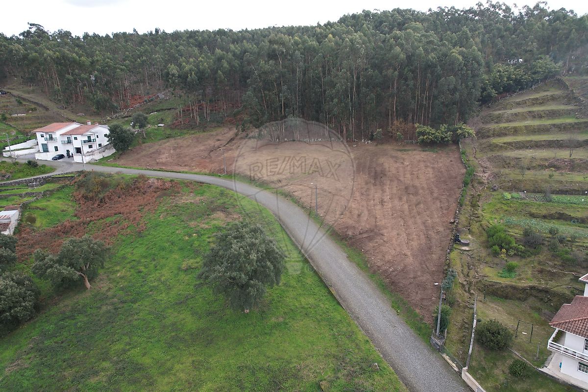 Terreno - Rebordões, Santo Tirso, Porto