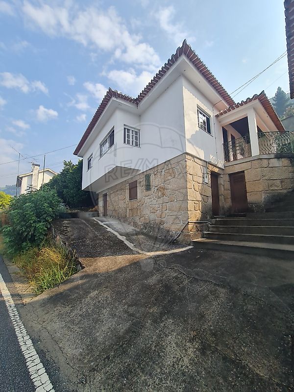 Moradia - Ancede e Ribadouro, Baião, Porto