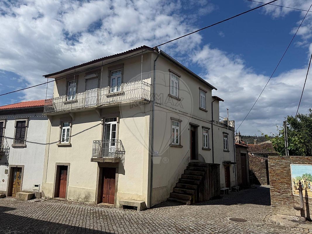 Moradia T4 à venda em Castelo Branco, Mogadouro — foto 2
