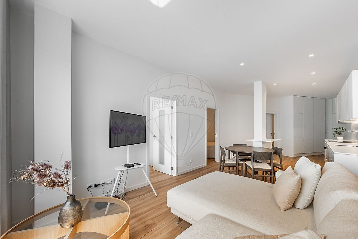 Apartamento T1 à venda em Porto
