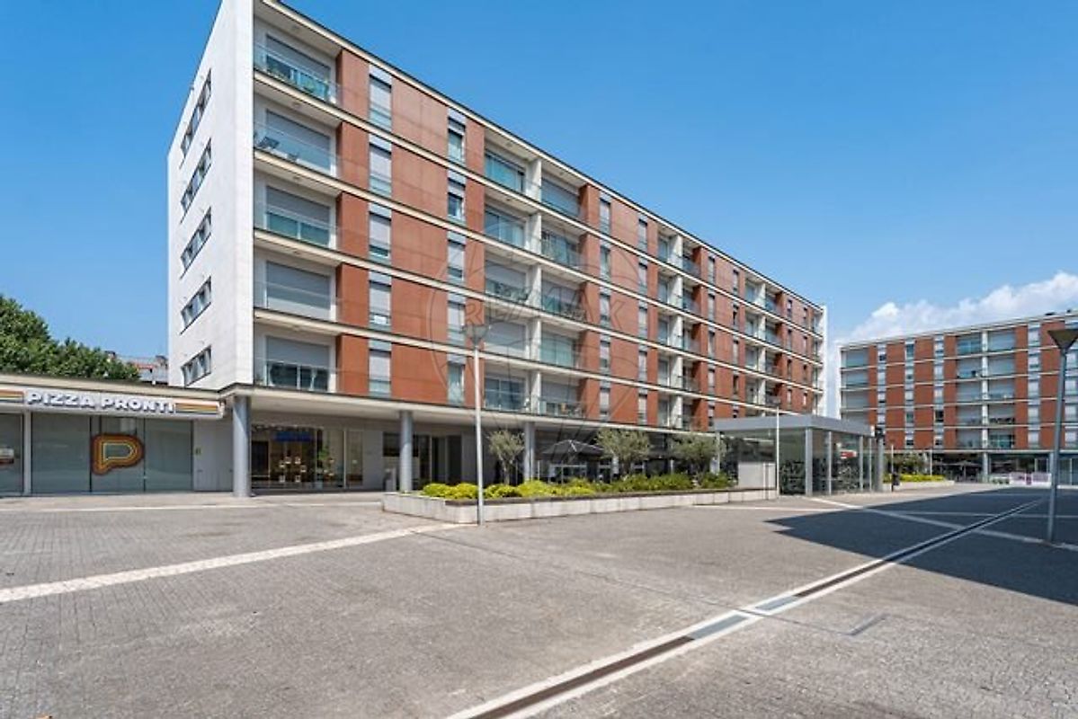 Apartamento T1 à venda em Porto